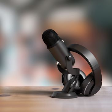 A microphone and headphones