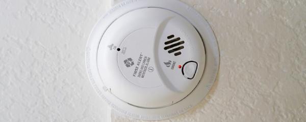 Smoke alarm on ceiling